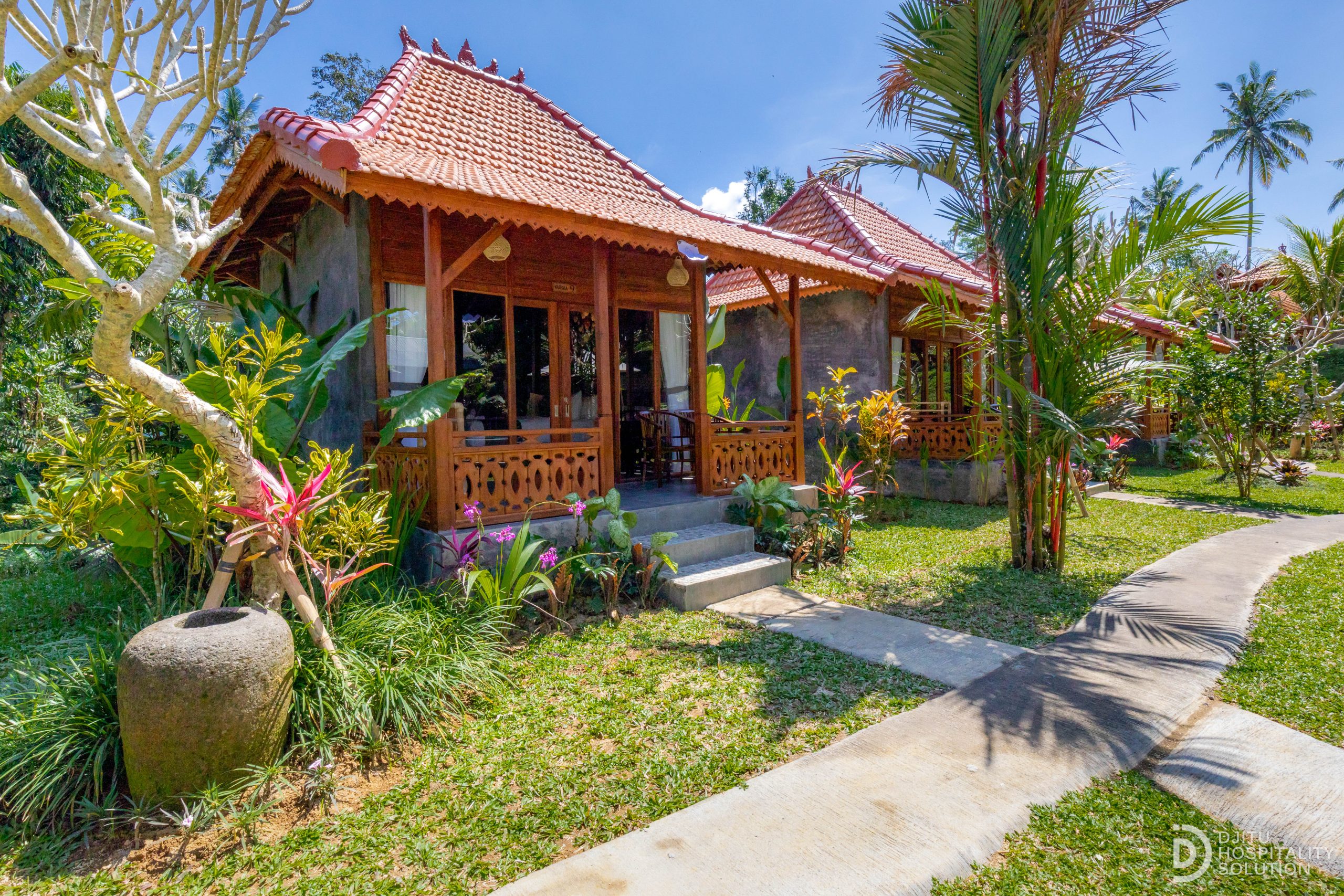 3B2A1702-HDR-2